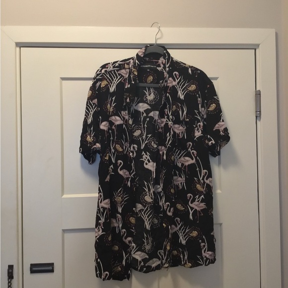 Molokai Surf Co. button down! - Picture 4 of 5